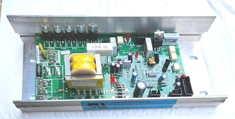 Weslo Cadence C66 Treadmill MC1200 Controller p/n 203517 Weslo Cadence C66 Treadmill MC1200 Controller p/n 203517