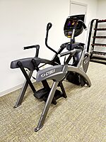 Cybex 771AT Arc Trainer